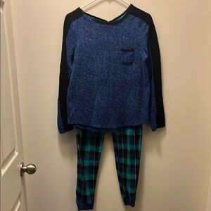 Cuddle duds Blue and Black plaid fleece Pajama Set size XS